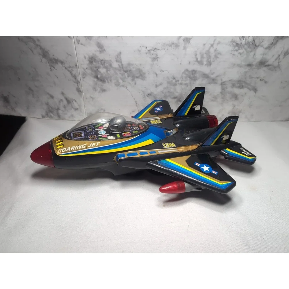 VINTAGE 80'S ROARING JET BATTERY OPERATED TOY PLANE Lights & Sound WORKS 13